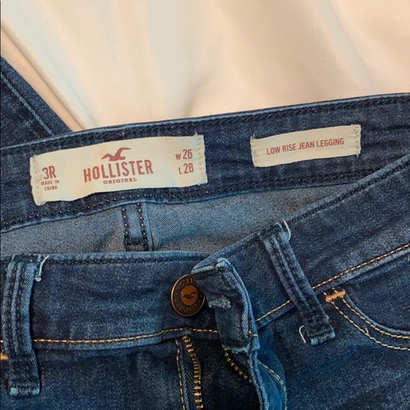 Hollister jeans - Picture 2 of 2
